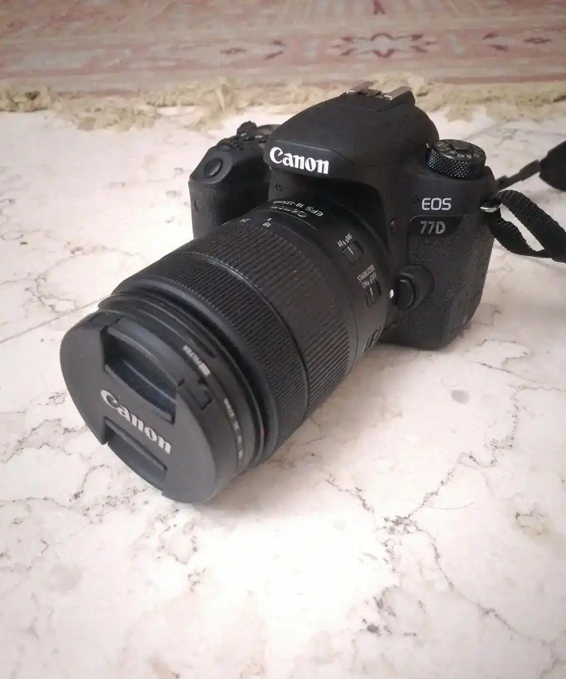 دوربین 77d Canon دست دو