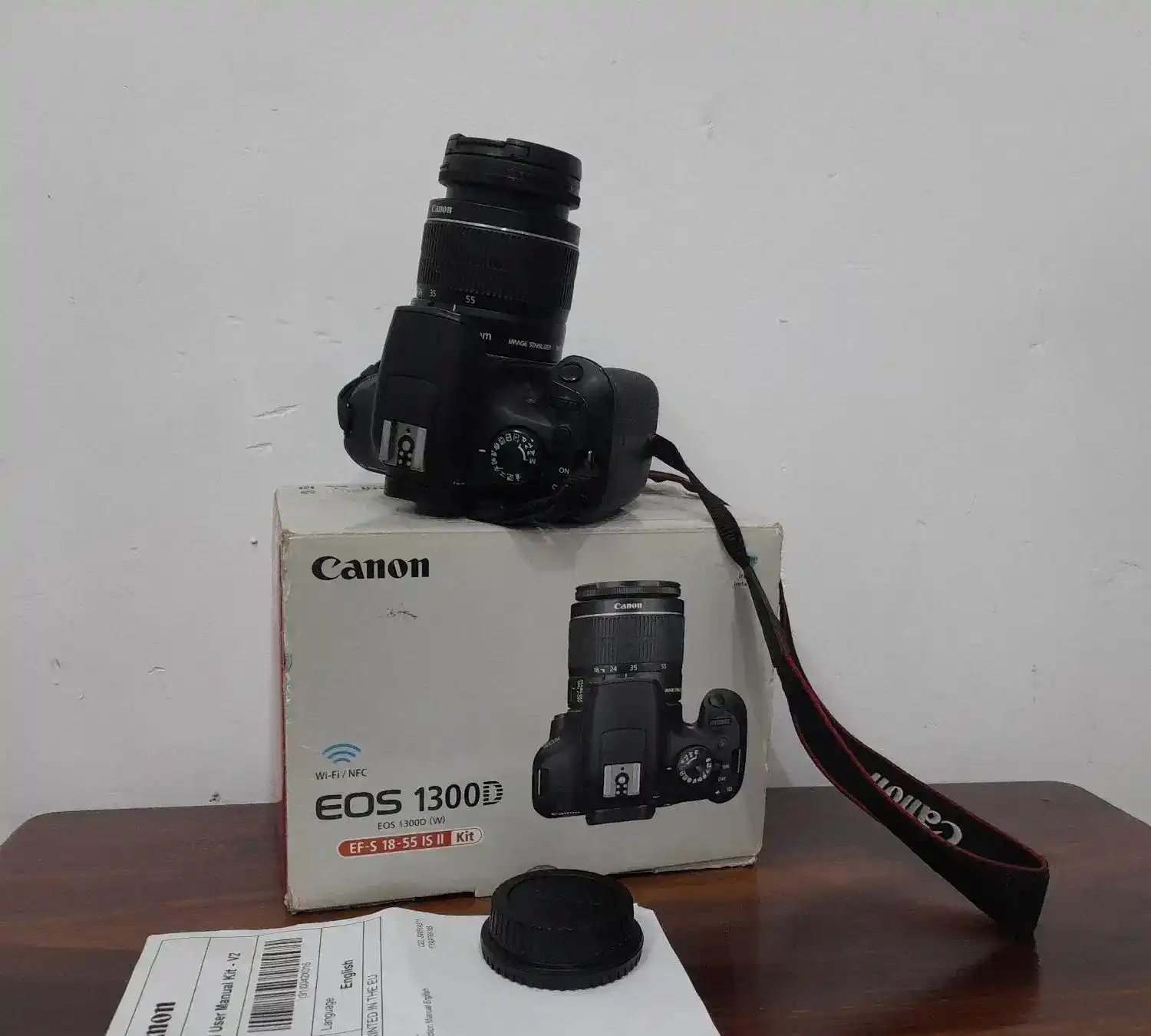 دوربین عکاسی وفیلم برداری دست دو