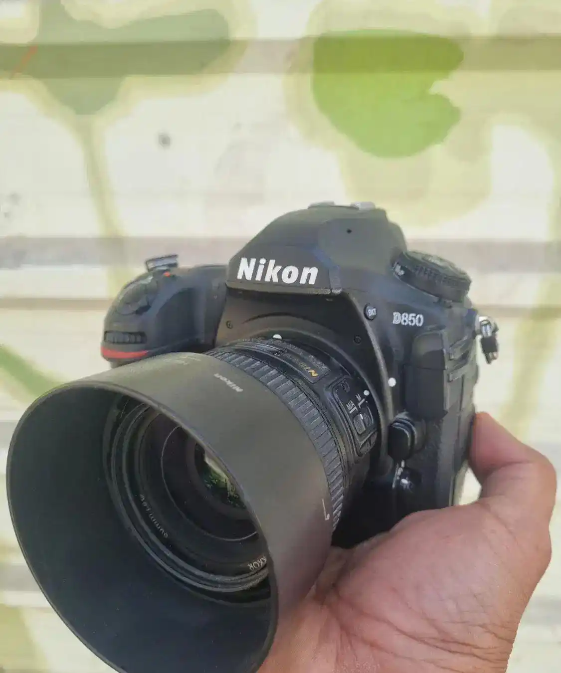 نیکون دی 850 Nikon D850 دست دو