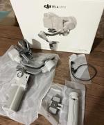 لرزشگیر دی جی آی DJI RS4 Mini Combo Handheld Gimbal Stabilizer دست دوم
