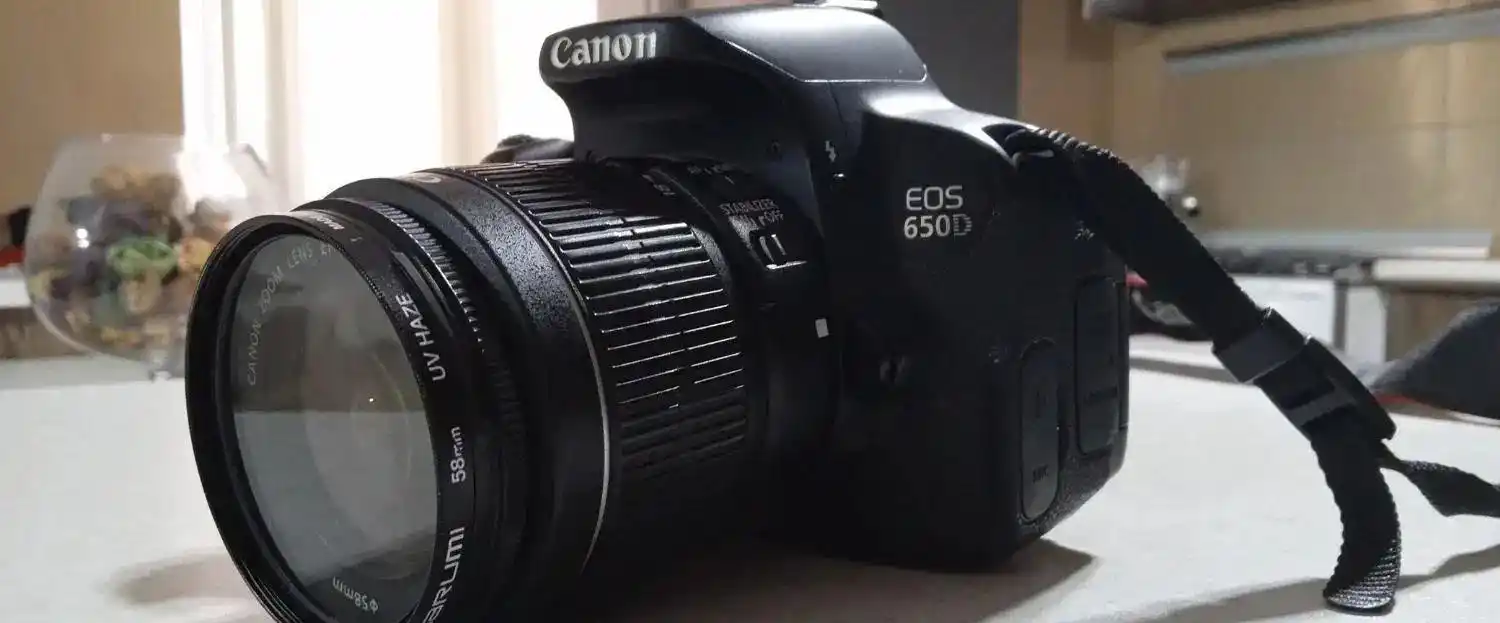 دوربین کنون 650d دست دو