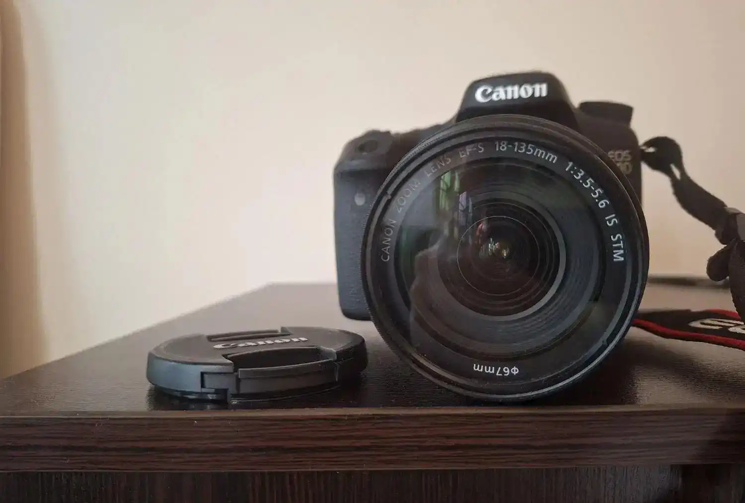 دوربین 70d کنون دست دو