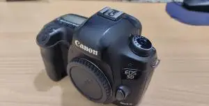 دوربین کانن 5Dmarkiii با لنز ۲۴ ۱۰۵ آکبند دست دوم