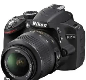 دوربین حرفه ای نیکون | Nikon D3200+18-55MM دست دوم