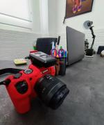 دوربین بدون آینه کانن R8 بدنه دست دوم