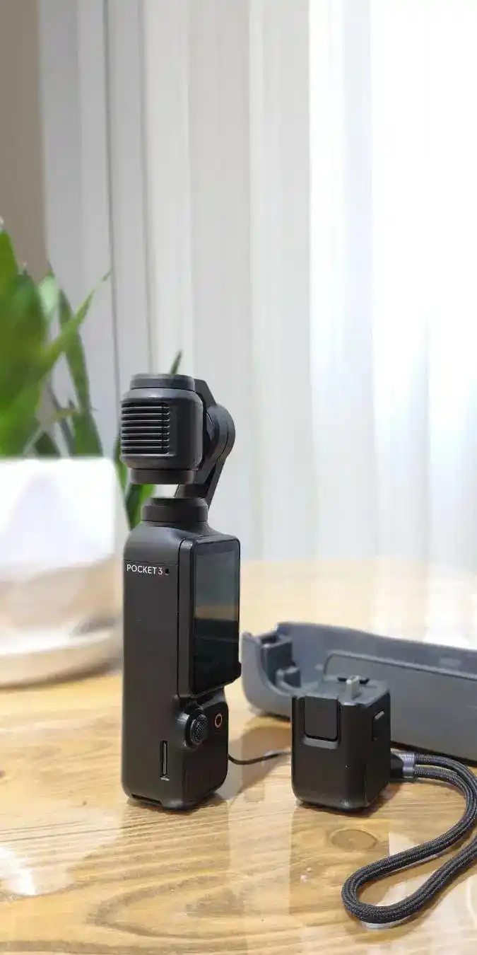 Dji Osmo Pocket 3 stabdard دست دو