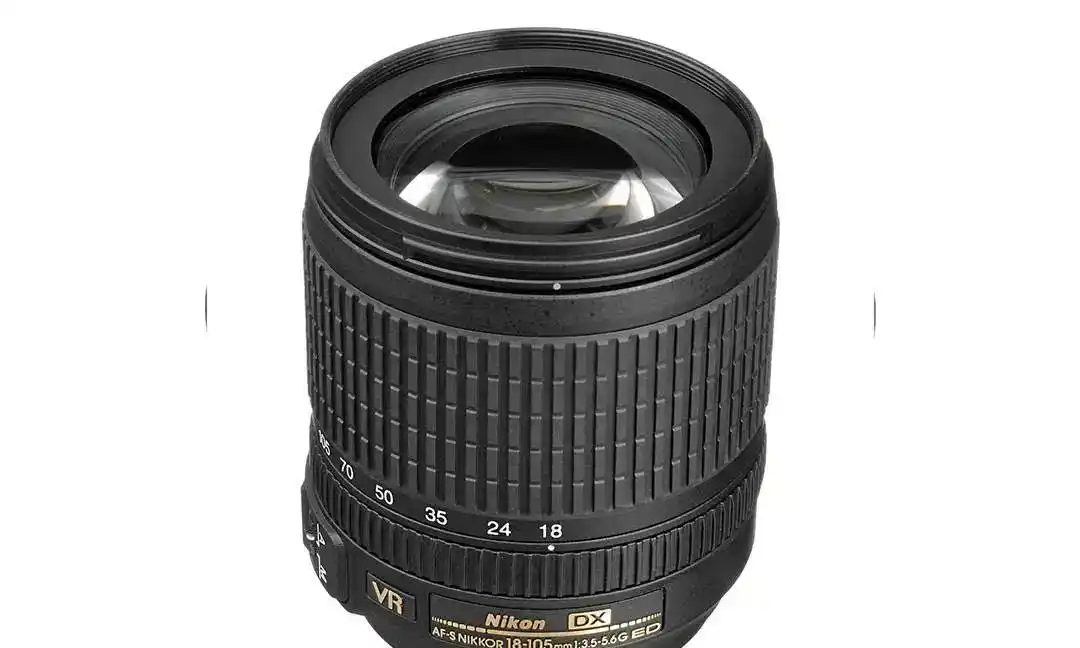 دوربین  ۳۱۰۰ نیکون  با لنز ۱۸ ۱۰۵ دست دو