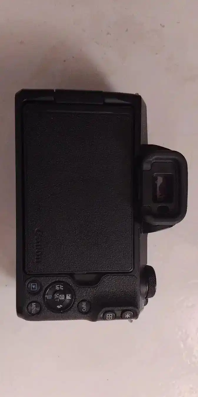 دوربین کنون Canon دست دو