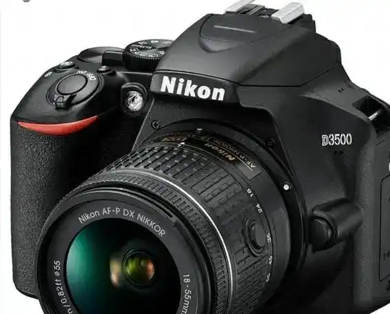 دوربین نیکون d3500 با پایه بلند دست دو
