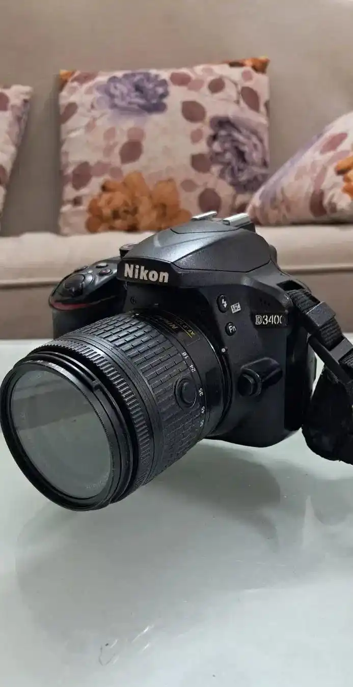 دوربین عکاسی نیکون d3400 لنز 18/55 و 50mmپرایم دست دو