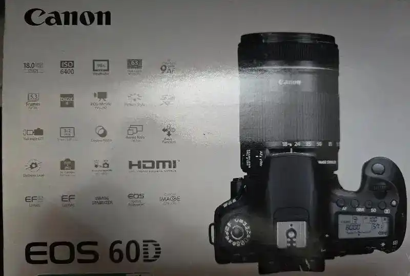 دوربین کنون 60D دست دو