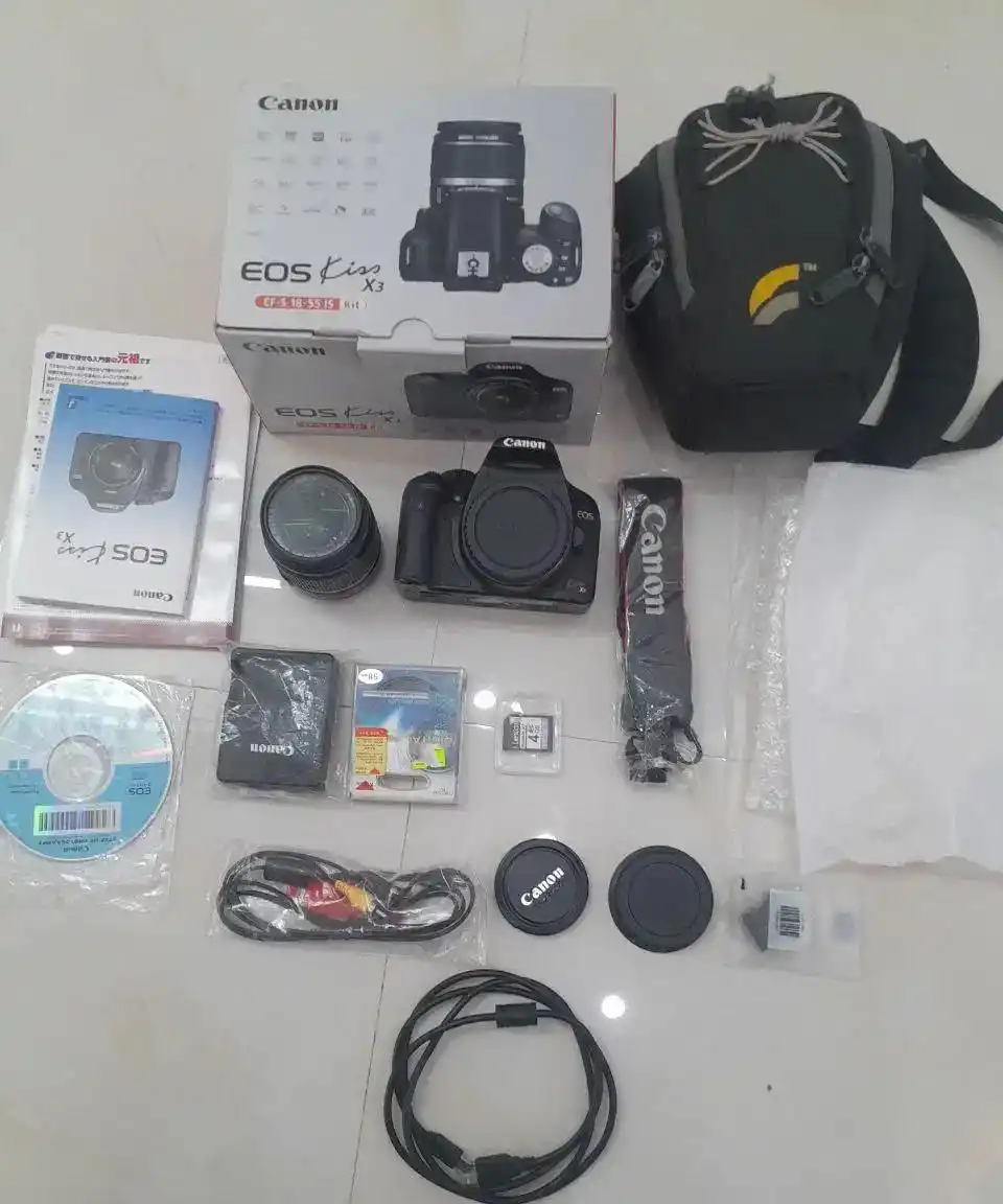 دوربین کانن x3 بالنز ۱۸.۵۵ درحد آکبند دست دو