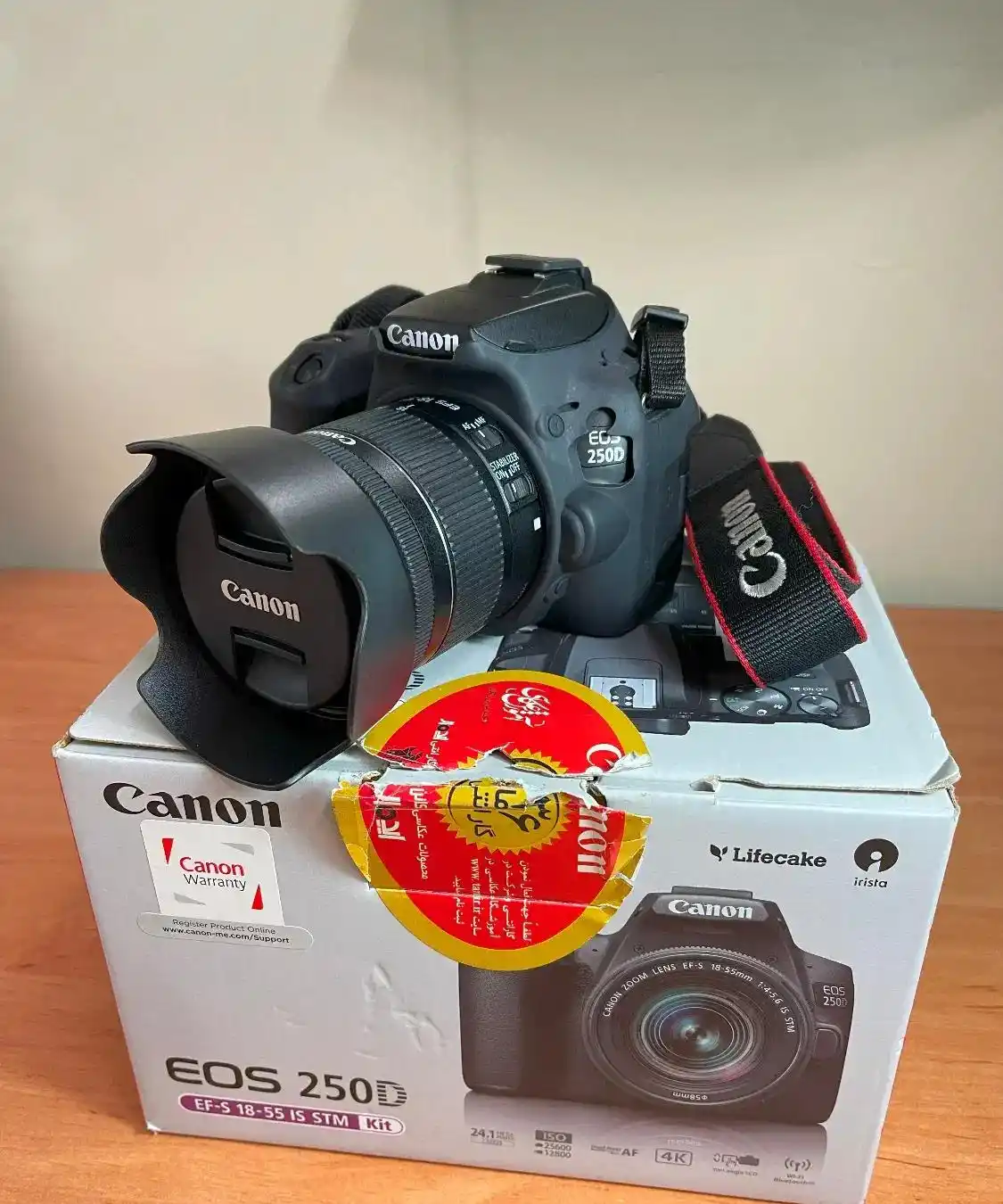 دوربینcanon 250d همراه با ست کامل لوازم جانبی دست دو