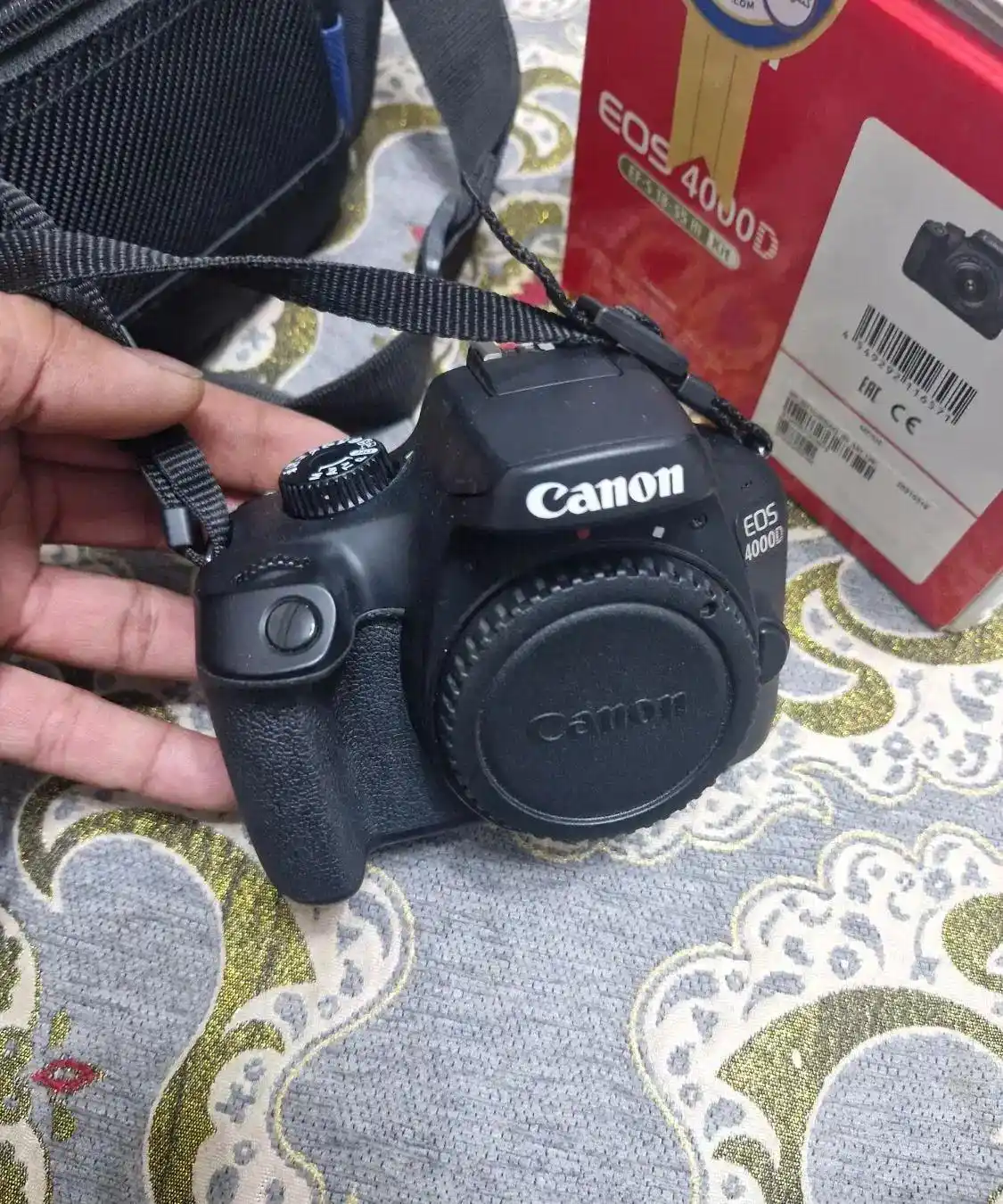 دوربین کنون دست دو