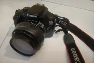 دوربین کنون 1300D دست دوم