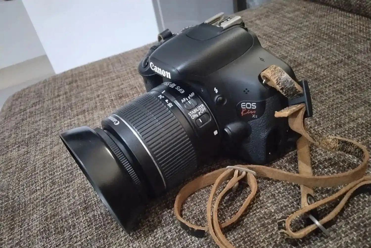 دوربین عکاسی  600d دست دو