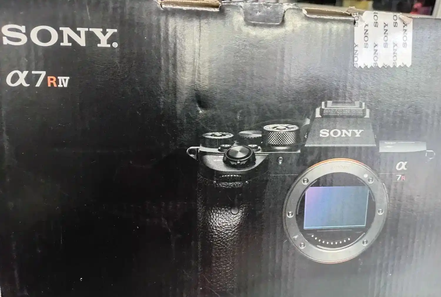 دوربین سونی a7R4 بسیار تمیز با لنز 24 70 f4 دست دو