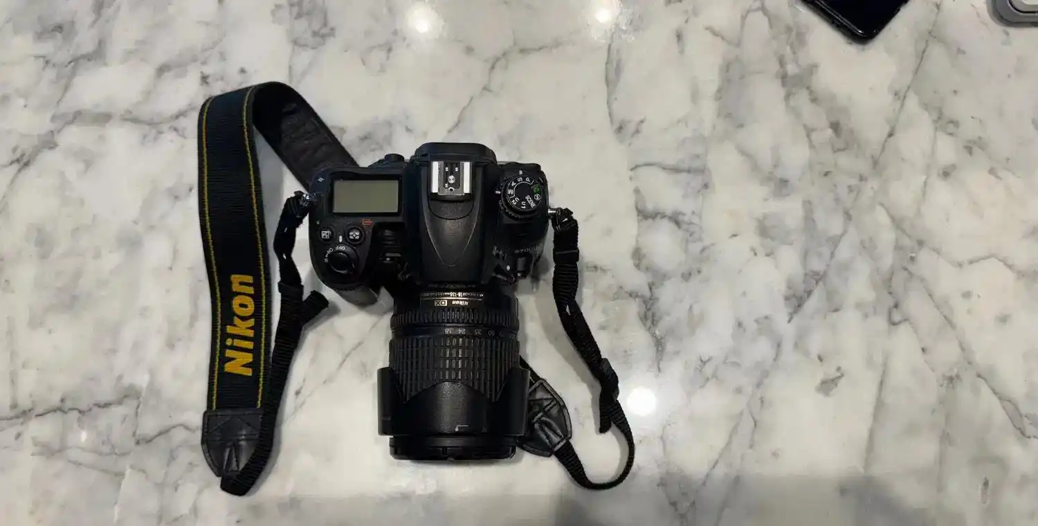 دوربین نیکون D7000 با لنز ۱۸-۱۳۵ دست دو
