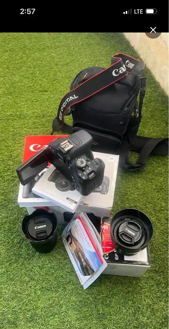 Canon 700d دست دو