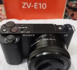 دوربین Sony zve10  در حد نو دست دوم