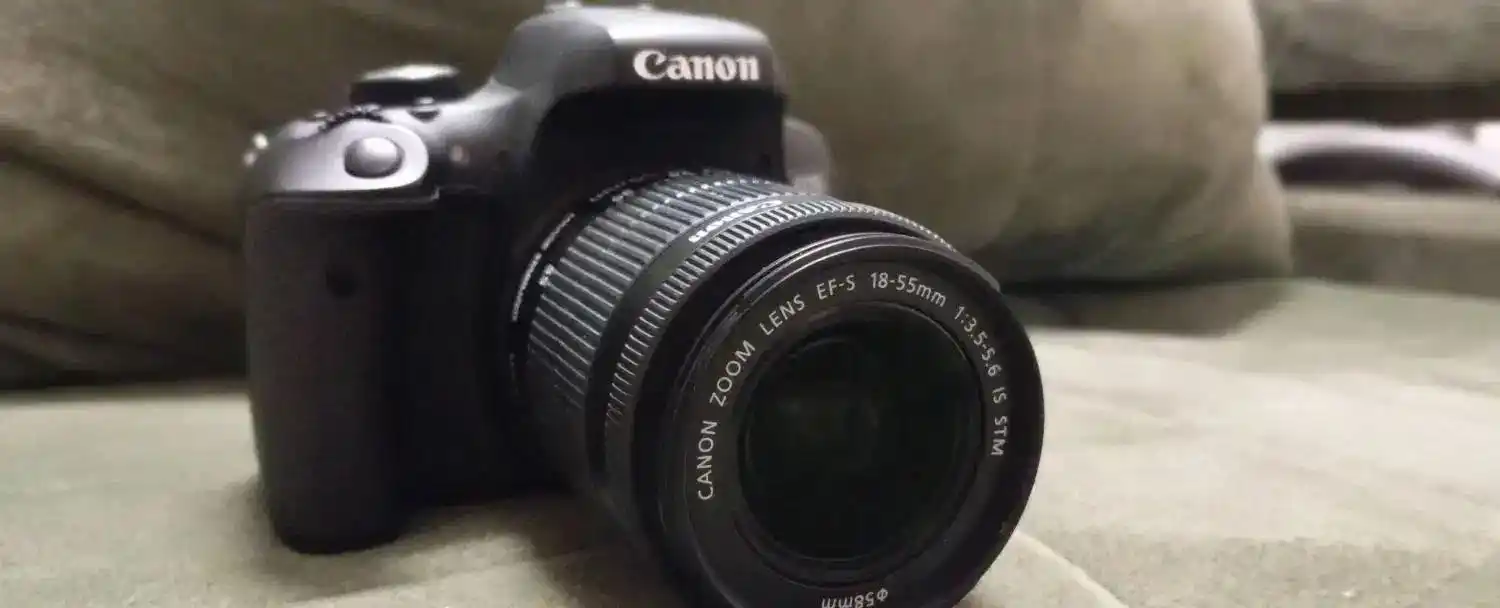 دوربین CANON 750D LENZ 18-55 STM دست دو