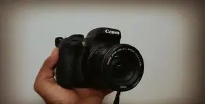 دوربین حرفه ای کانن | Canon 800D+18-55MM   دست دوم