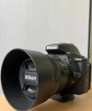 دوربین عکاسی حرفه ای Nikon D5600 دست دوم