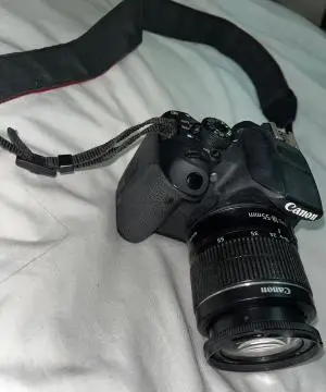دوربین کانن 750D  18/135 دست دوم