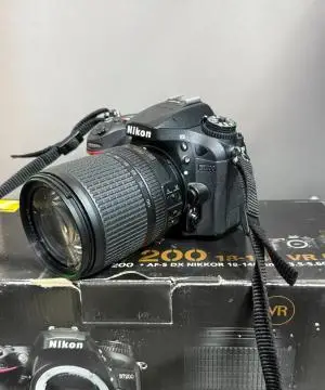 گریپ نیکون D7200 دست دوم