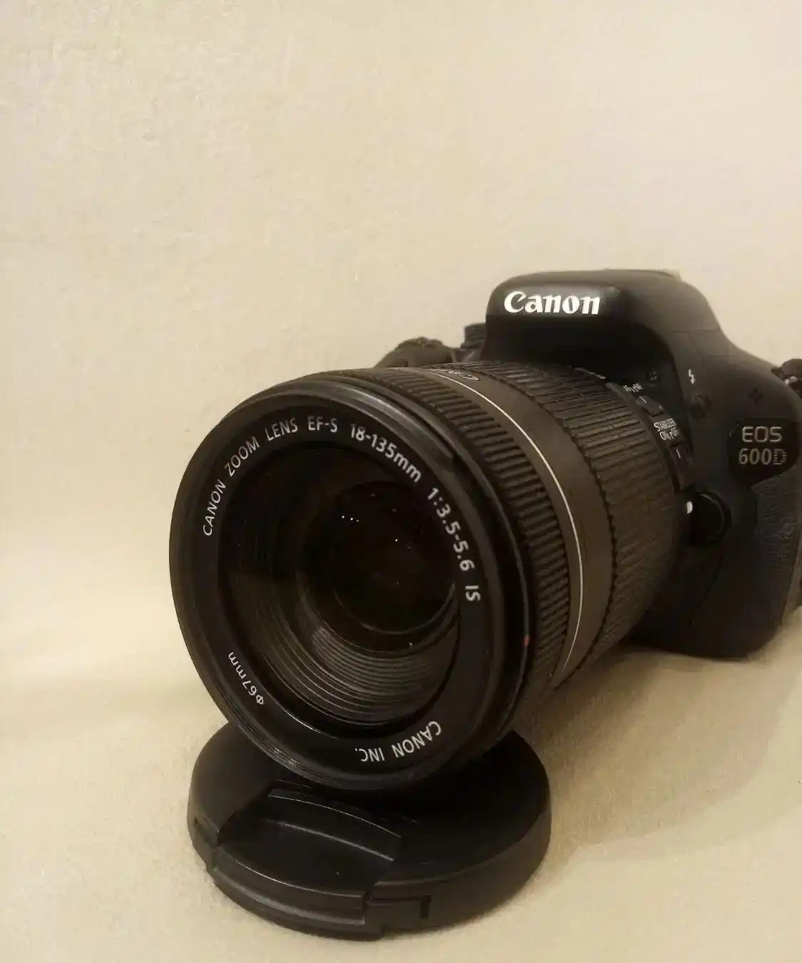 کانن 600d دست دو