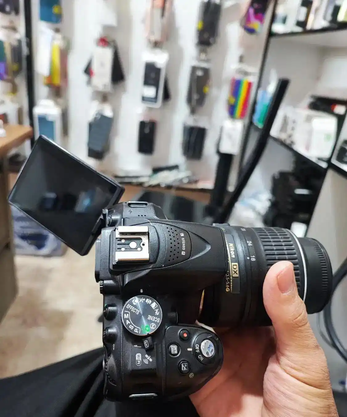 دوربین عکاسی و فیلم برداری نیکون d5300 دست دو