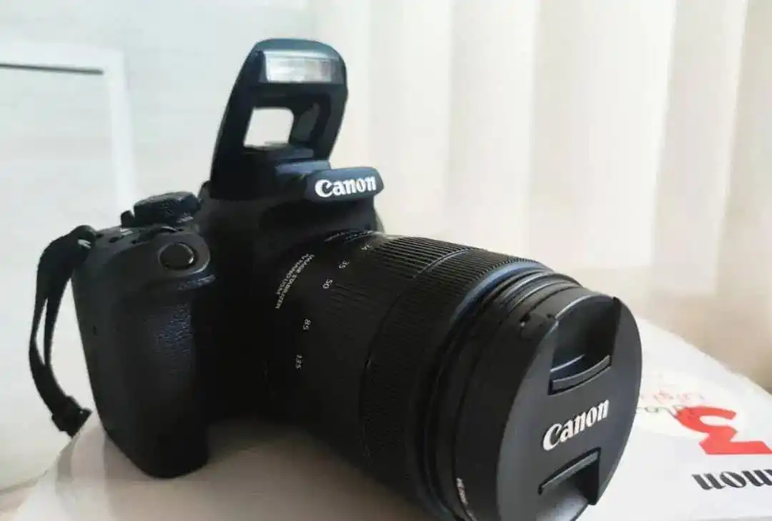 دوربین 135-18 با لنز 850D دست دو