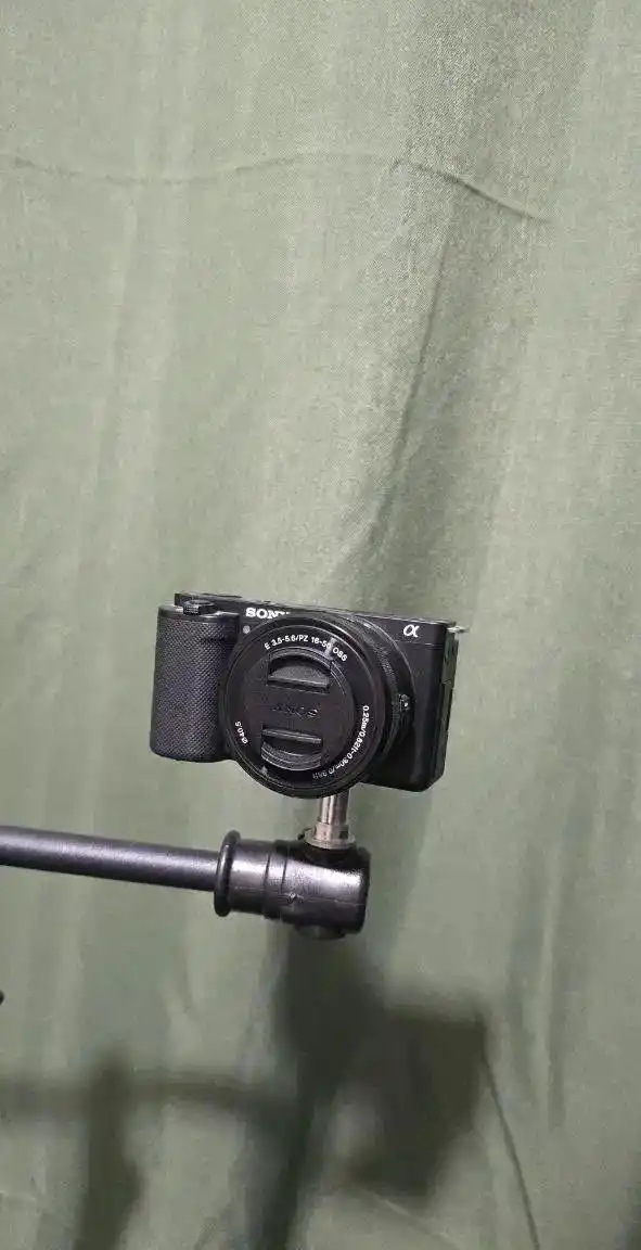 دوربین سونی zv-e10 Sony دست دو