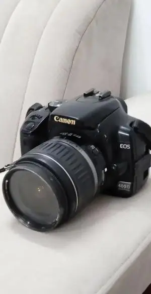 دوربین کانن ۴۰۰ دی با دو لنز عالی دست دوم