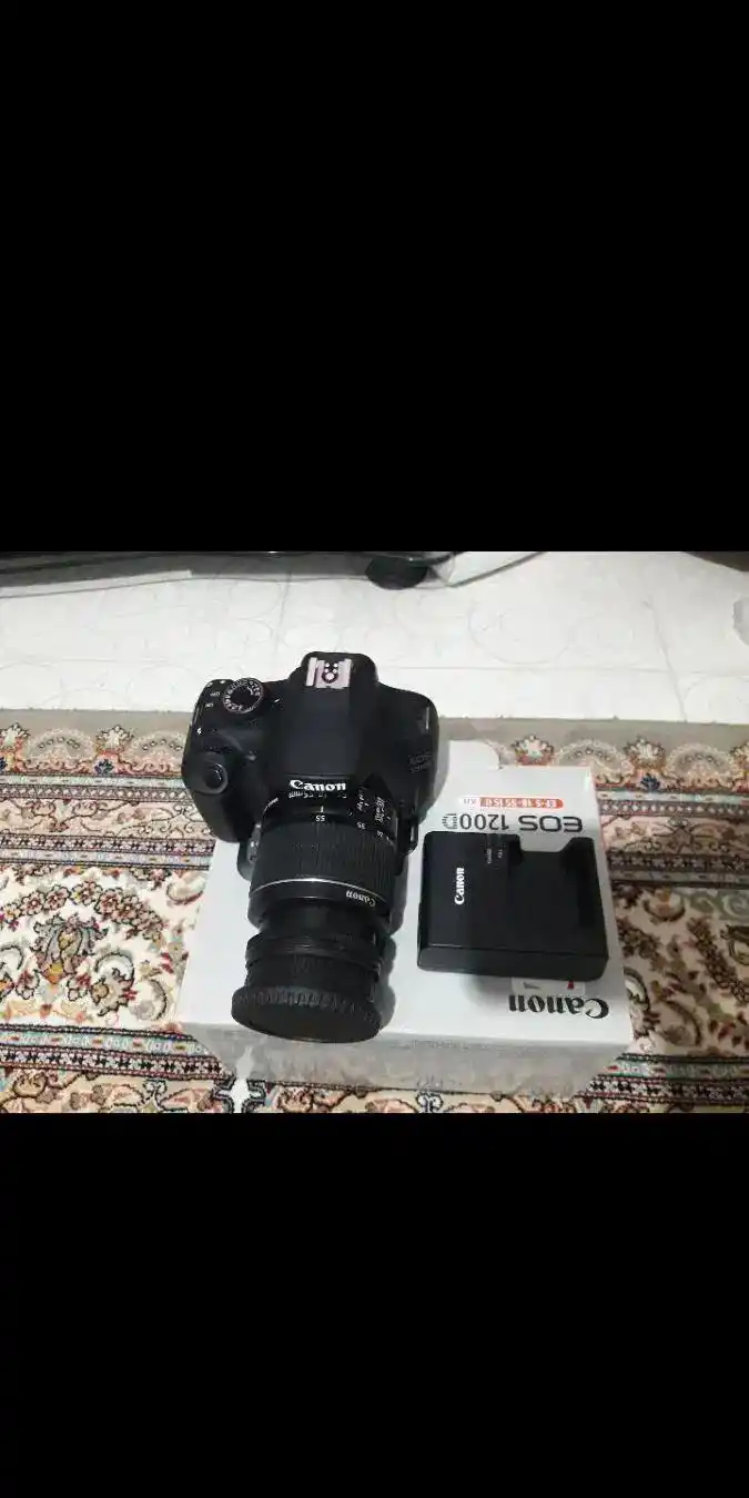 دوربین کنون۱۲۰۰ دی دست دو