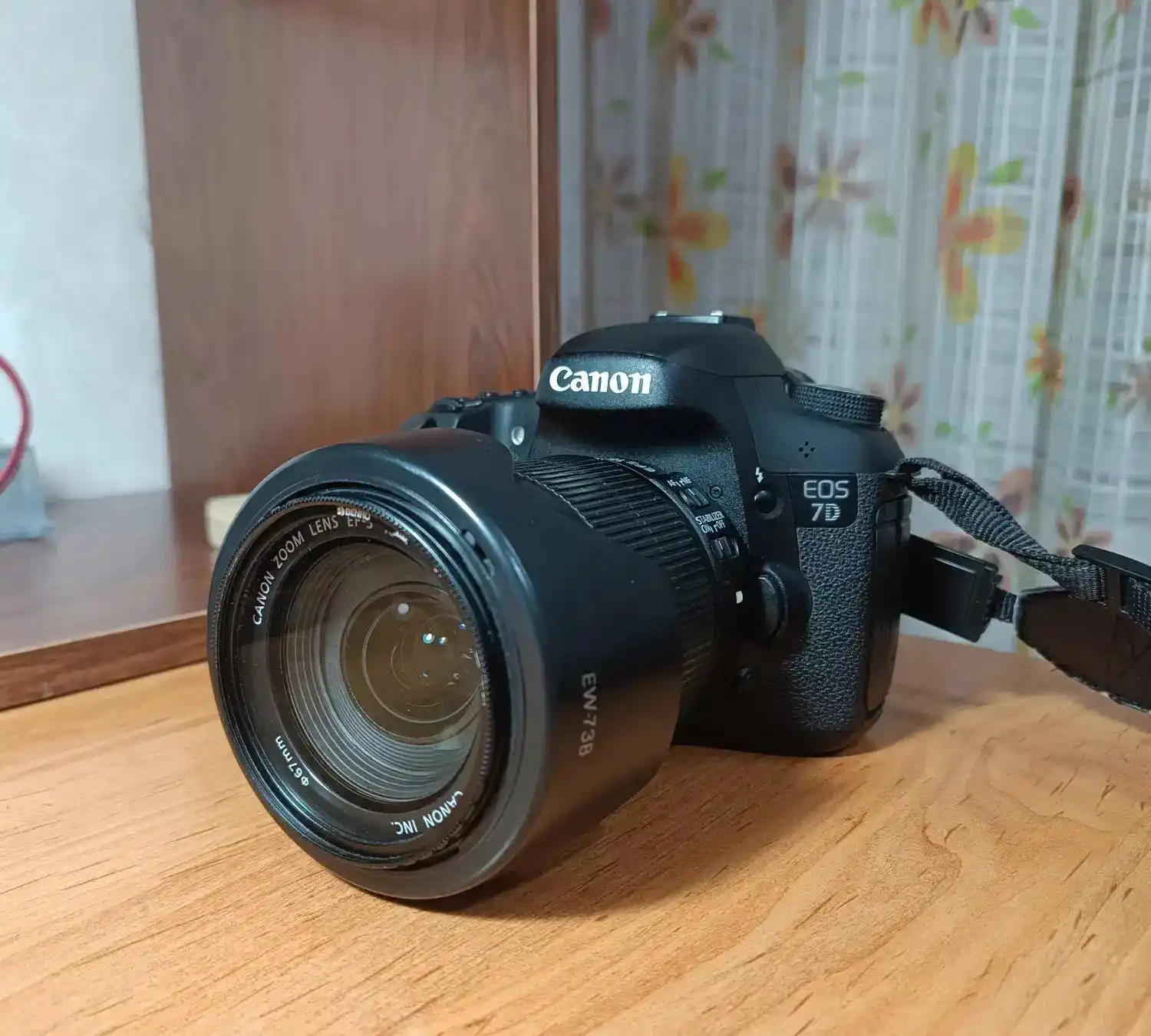دوربین عکاسی Canon 7D دست دو