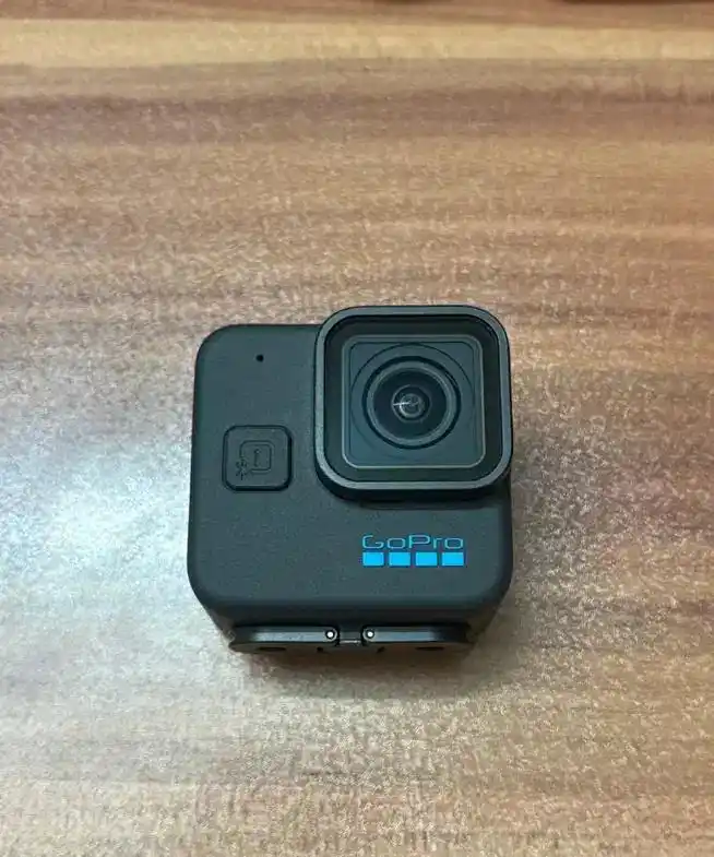 دوربین gopro mini 11hero دست دو