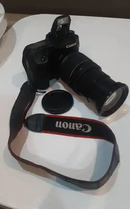 دوربین عکاسی فوری فروشی دست دو