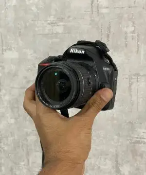 دوربین نیکون D3500 دست دوم