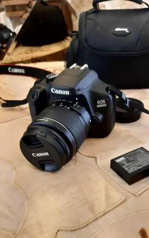 دوربین CANON 4000D در حد آکبند دست دوم