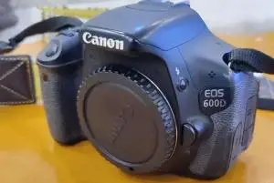 دوربین کانن 600D  در حد نو Canon دست دوم
