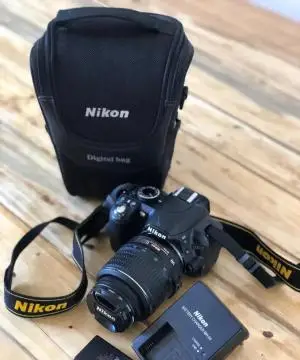 دوربین Nikon D3100 دست دوم