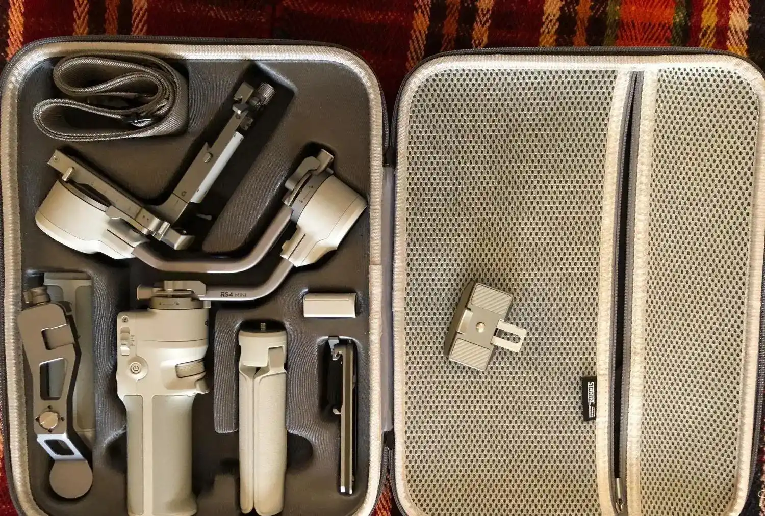 گیمبال dji rs4 mini combo دست دو