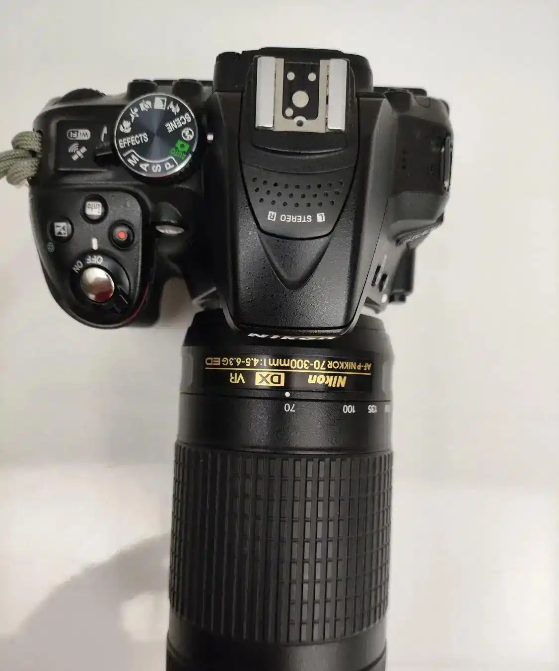 دوربین عکاسی نیکون d 5300 دست دو