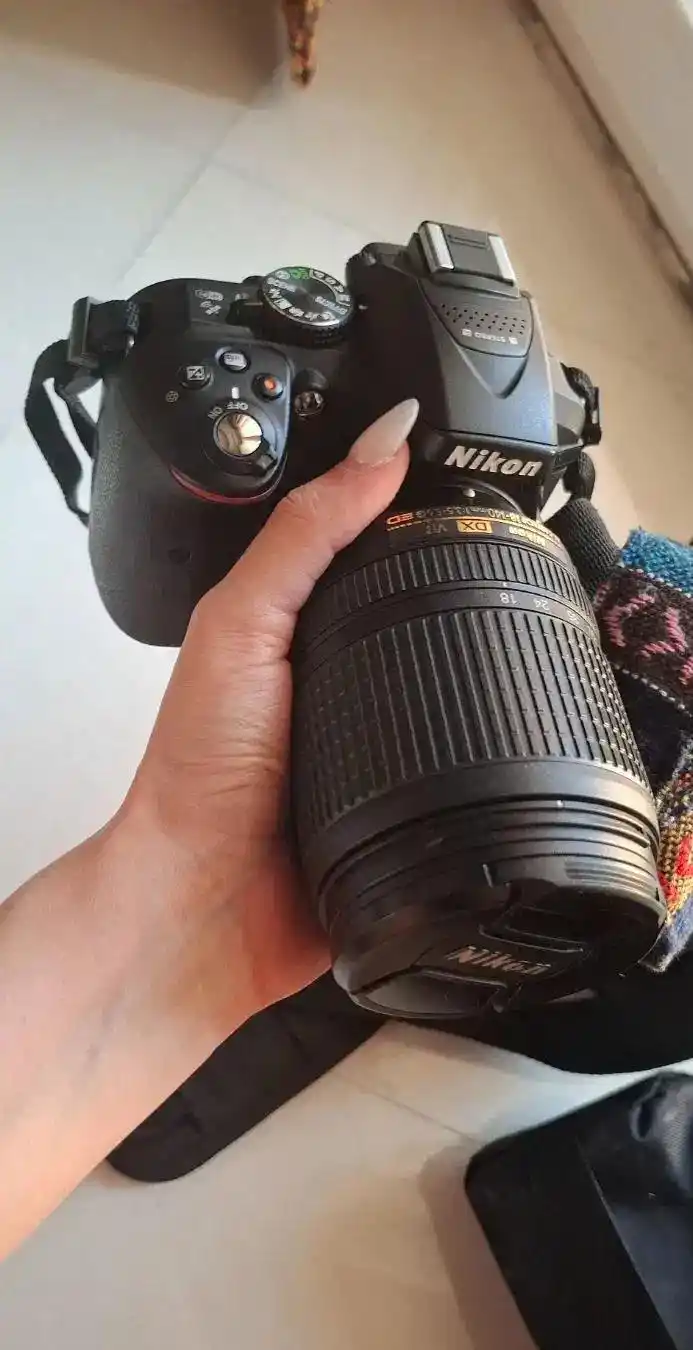 فروش دوربین عکاسی و فیلم برداری نیکون مدل D5300 دست دو