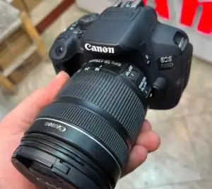 Canon 700d کانن 700d دست دوم
