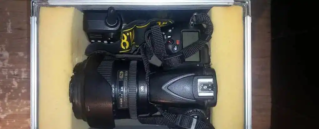 دوربین عکاسی نیکون d810 دست دو