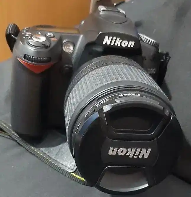 دوربین عکاسی nikon دست دو