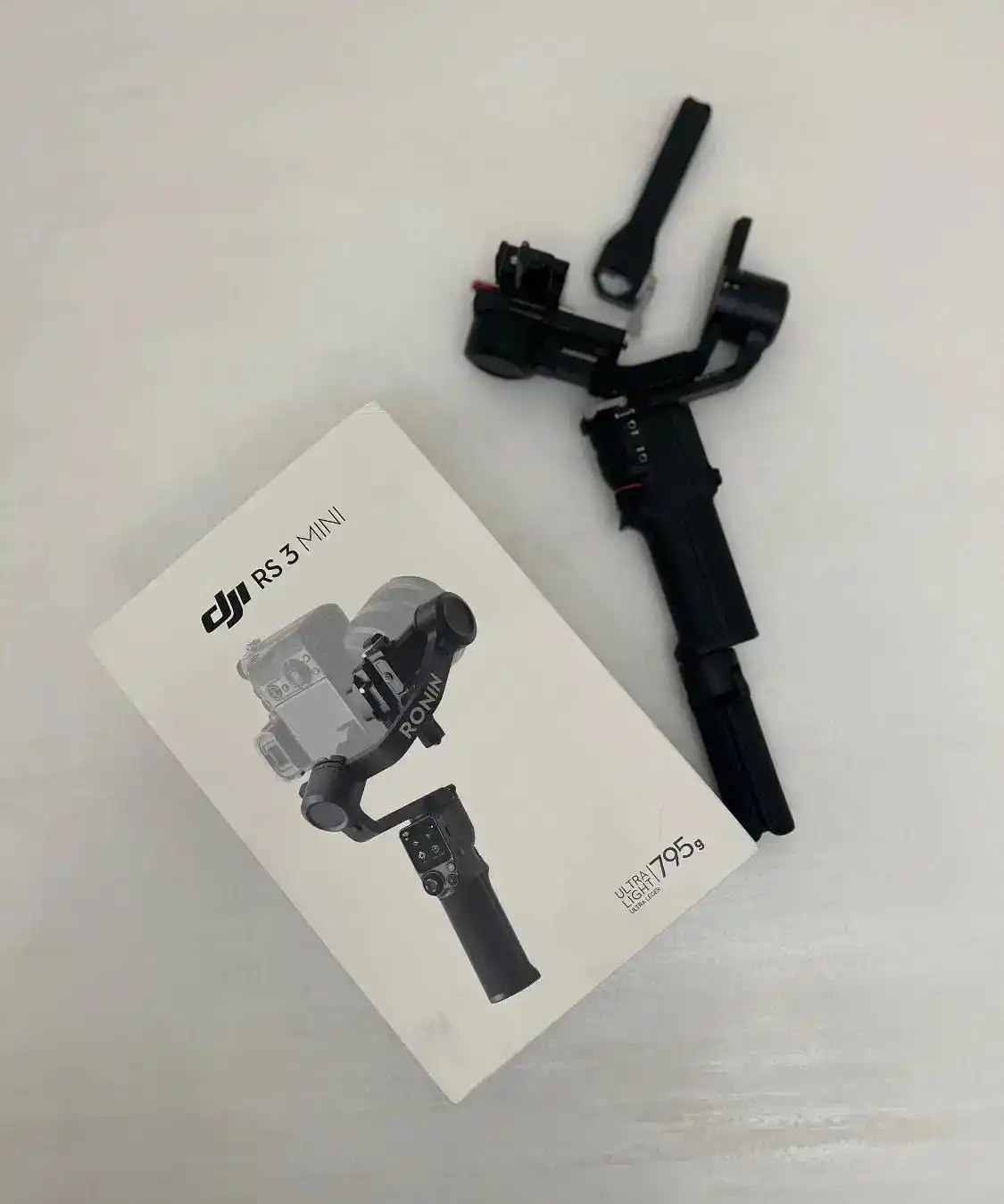 گیمبال دوربین دی جی آی DJI RS 3 Mini Stabilizer دست دو