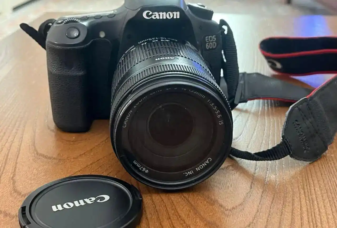 فروش دوربین Canon 60D + Kit 18-135 دست دو